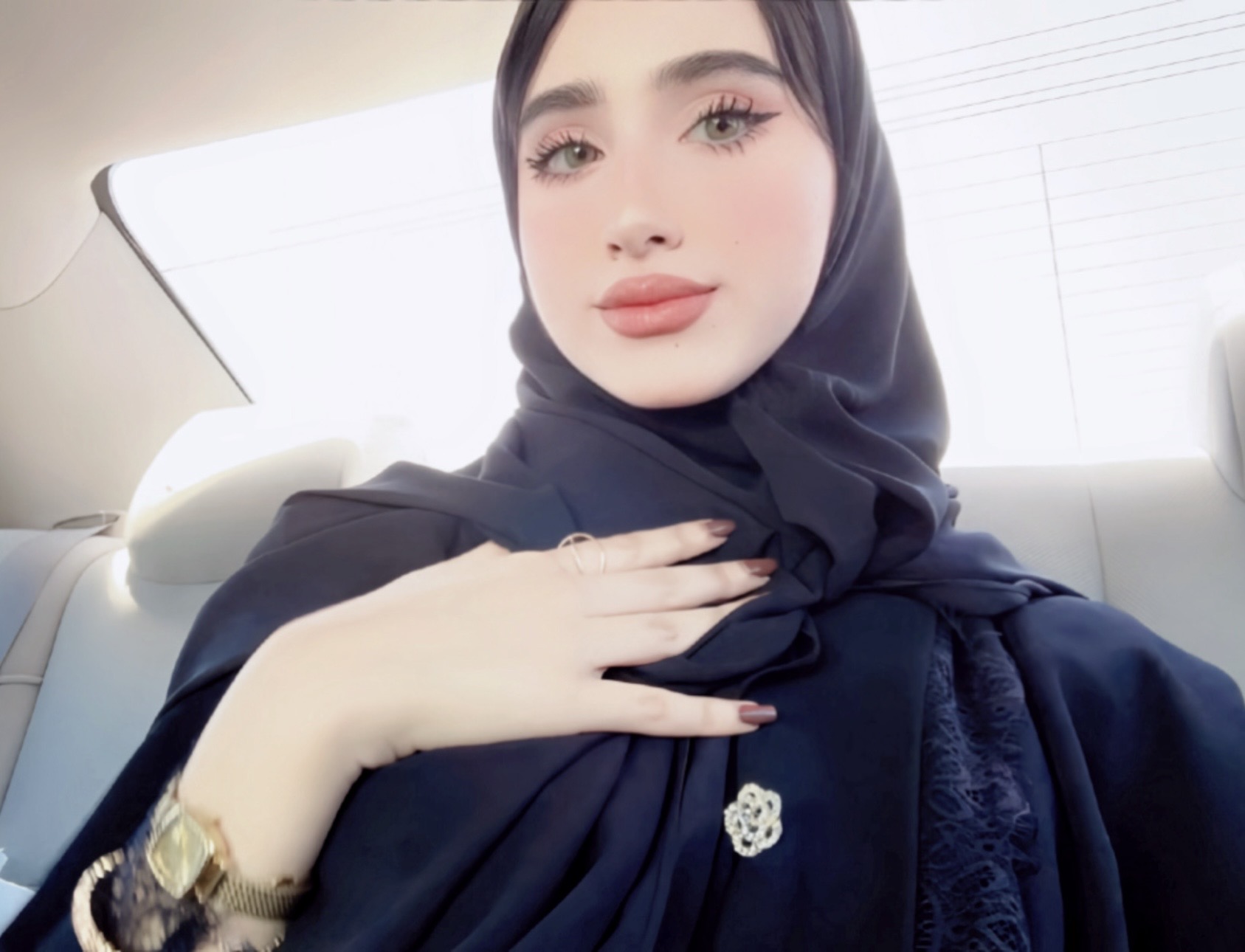 profile-pic
